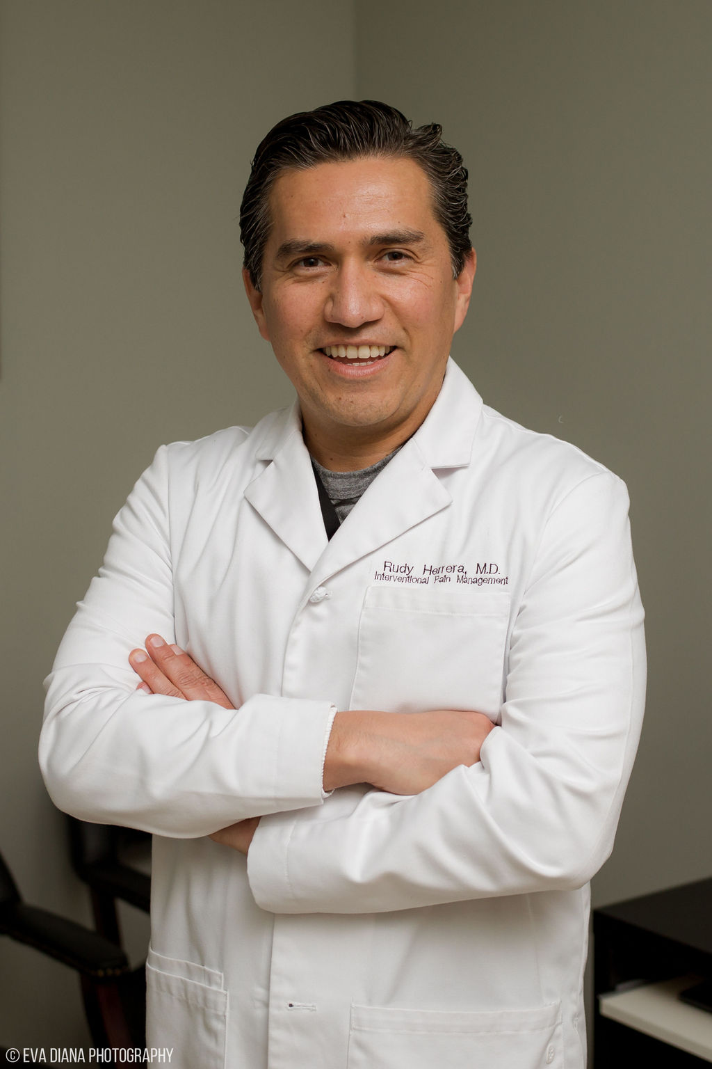 Dr. Rodolfo Herrera