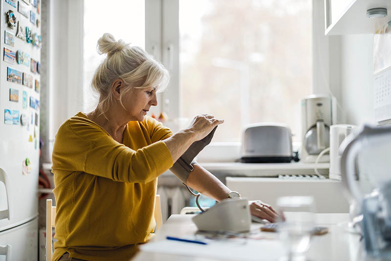 Blood Pressure Monitoring at Home: How to Manage Hypertension and Protect Your Health